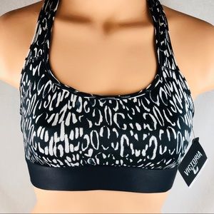VS Black and white racerback sports bra size Small